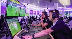 打成表演赛！徐杰单节三分6中5＊3节得到23分